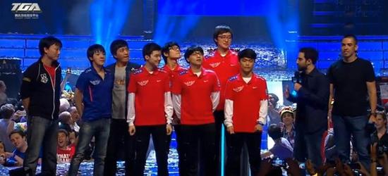 KOI 与 baddyG 和主教练 Gsimoz 分道扬镳