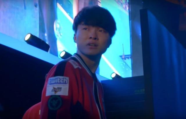 LPL今日首发：圣枪哥对阵TheShy